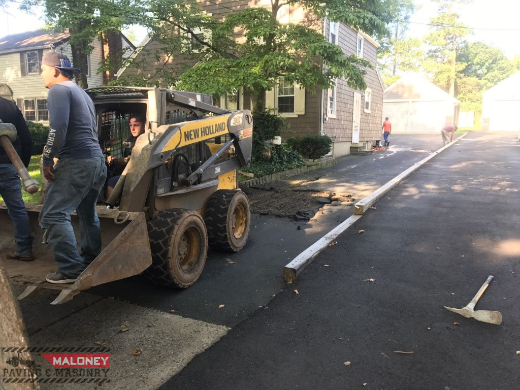 <p>Asphalt Driveways Roselle</p>
Roselle
